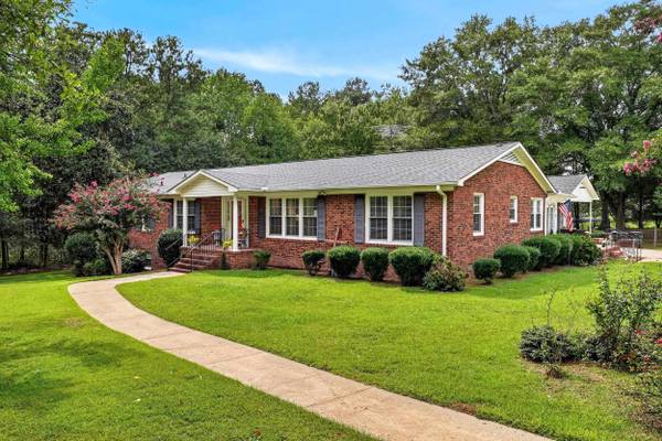 221 Fernbrook Circle, Pacolet, SC 29372