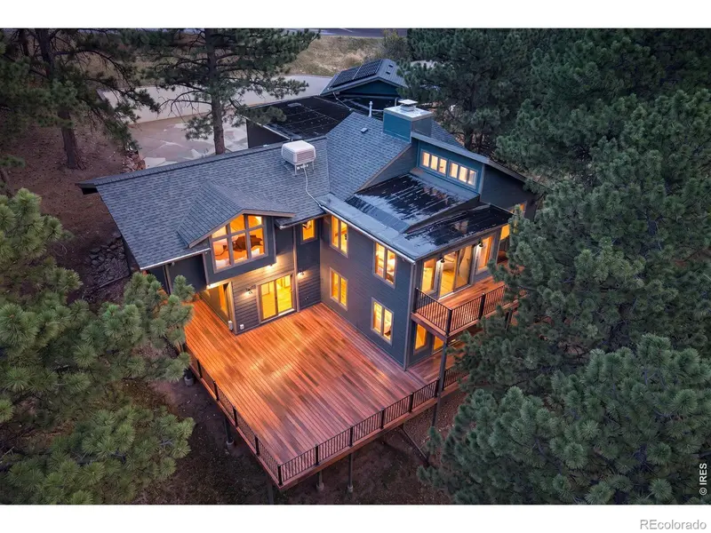 335 Pine Tree LN, Boulder, CO 80304
