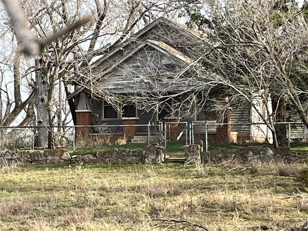 13815 S Stabe RD, Drummond, OK 73735