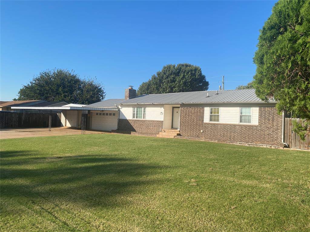 705 S 6th ST, Canute, OK 73626