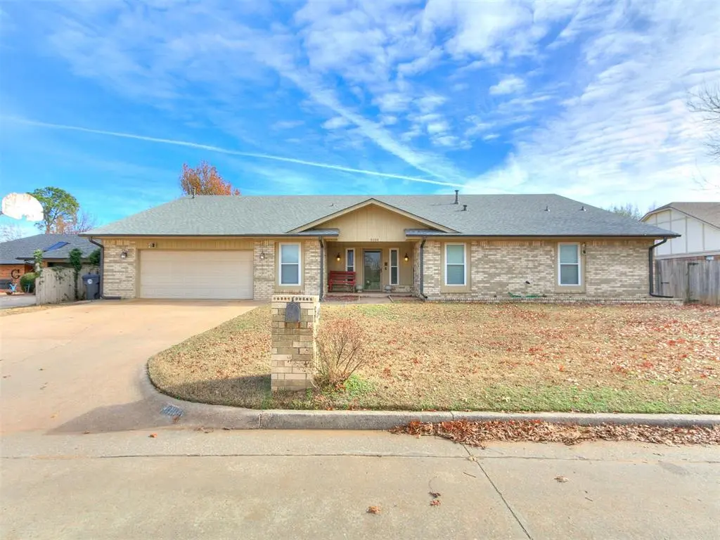 3104 N Pinecrest DR, Bethany, OK 73008