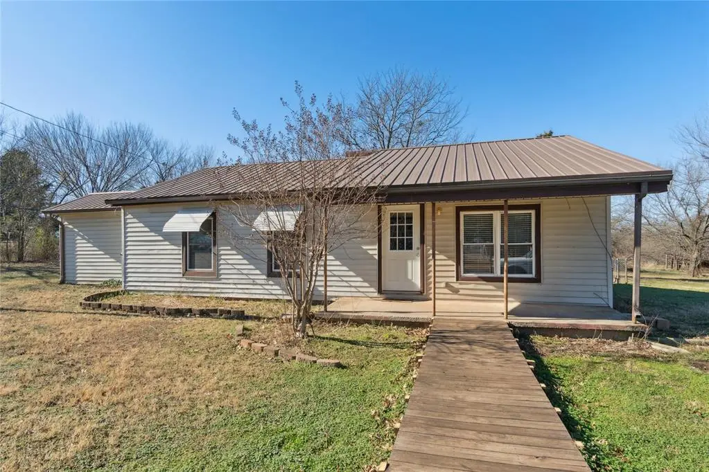 18200 Bethel RD, Shawnee, OK 74801