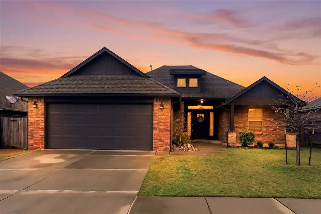 3920 Alnwick LN, Oklahoma City, OK 73179