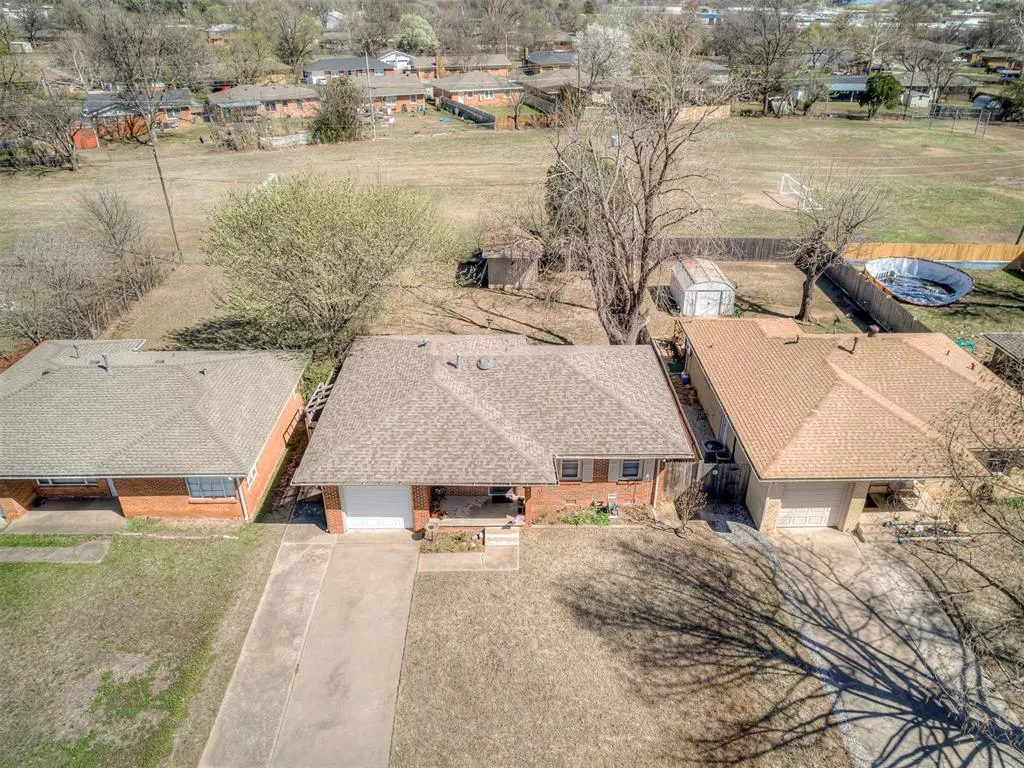 1325 Regent ST, Norman, OK 73069