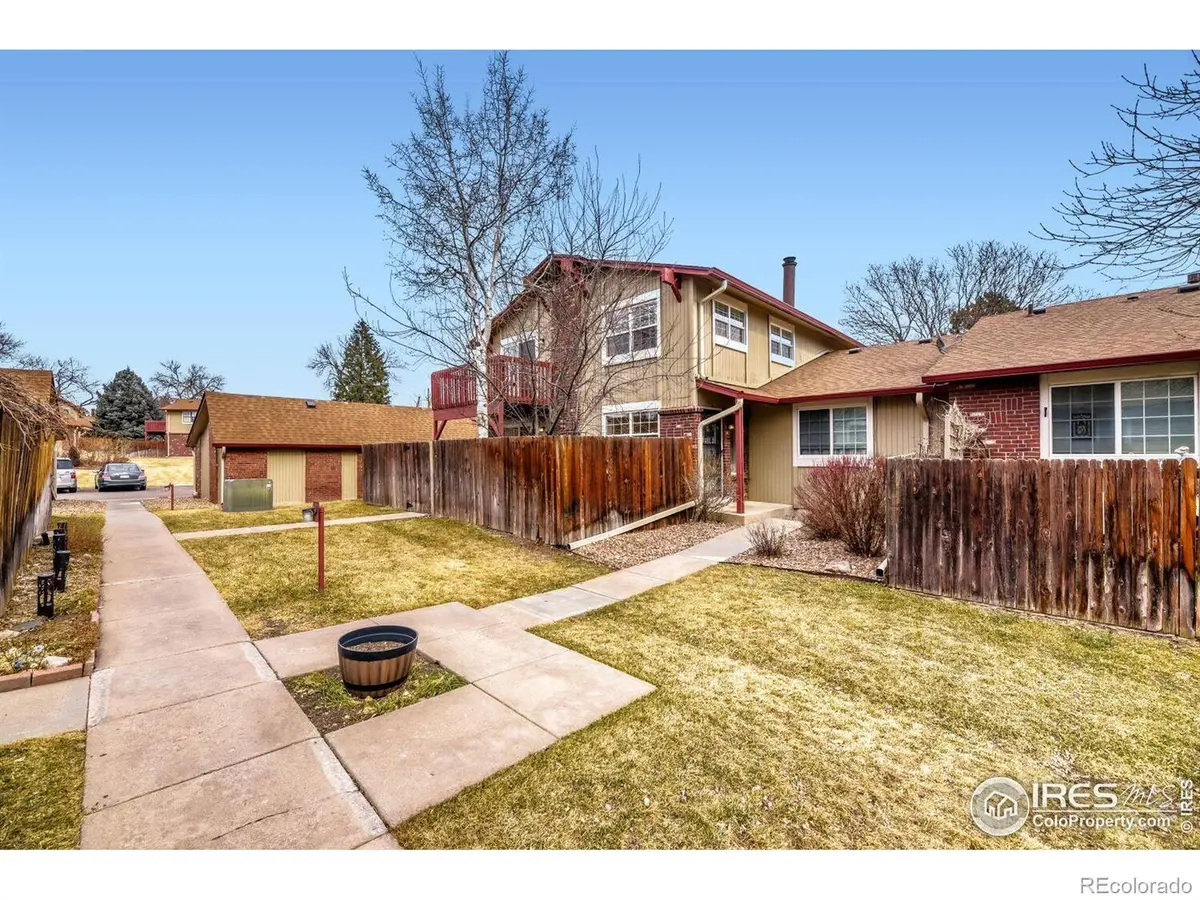 7216 W Portland AVE, Littleton, CO 80128