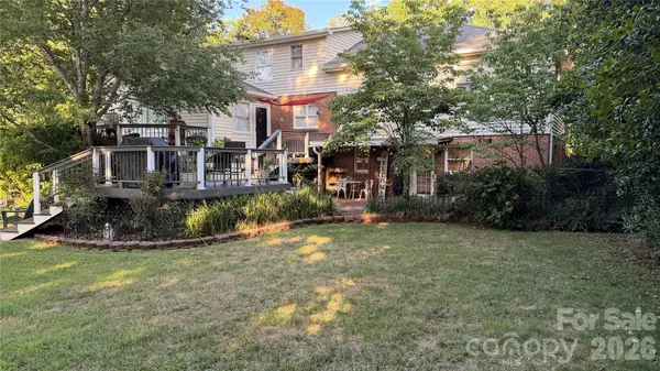 119 Country Meadow LN, Kings Mountain, NC 28086