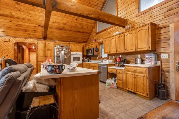 6030 SE 740 Pvt RD, Collins, MO 64738
