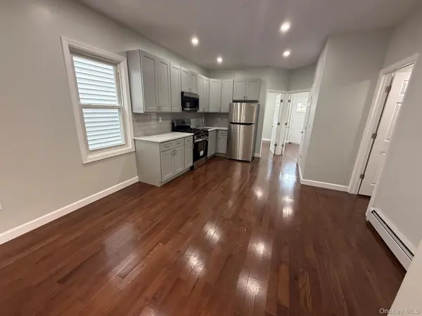 94-19 116th ST, Richmond Hill, NY 11419