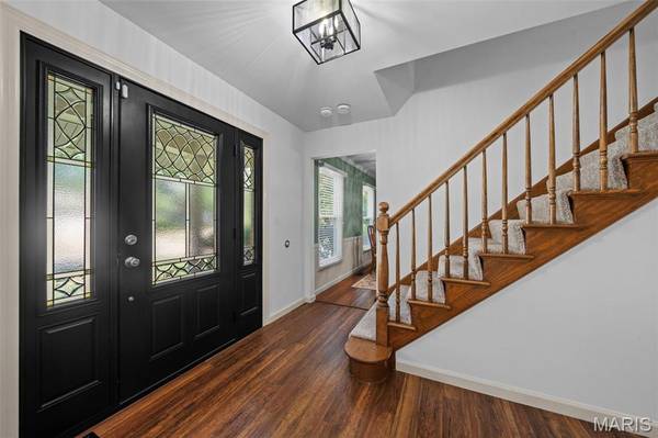 268 Kinderhook DR, Chesterfield, MO 63017