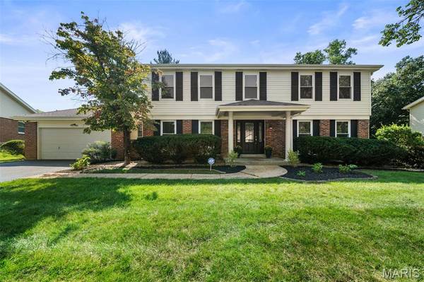 268 Kinderhook DR, Chesterfield, MO 63017