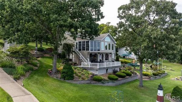1552 Woodson DR, Owensville, MO 65066