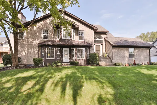 510 Kresswood DR, Mchenry, IL 60050