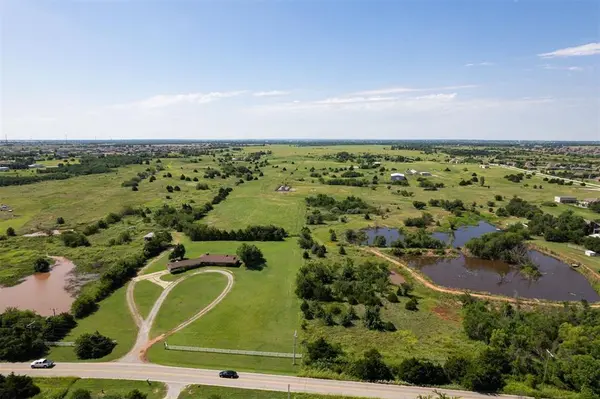 10500 W Hefner RD, Yukon, OK 73099
