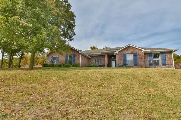 7301 Morning Song DR, Oklahoma City, OK 73150