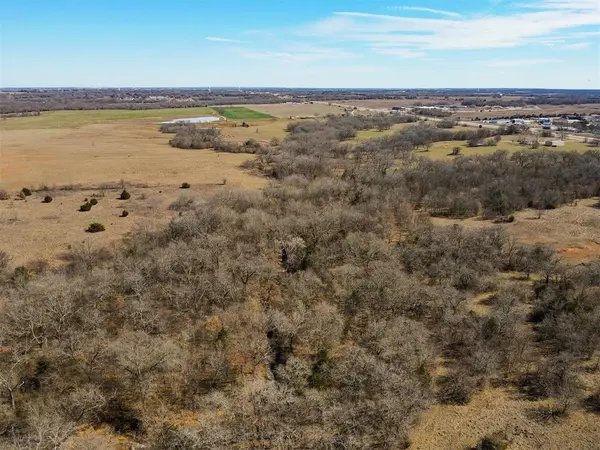 18294 US Hwy 70, Lone Grove, OK 73443