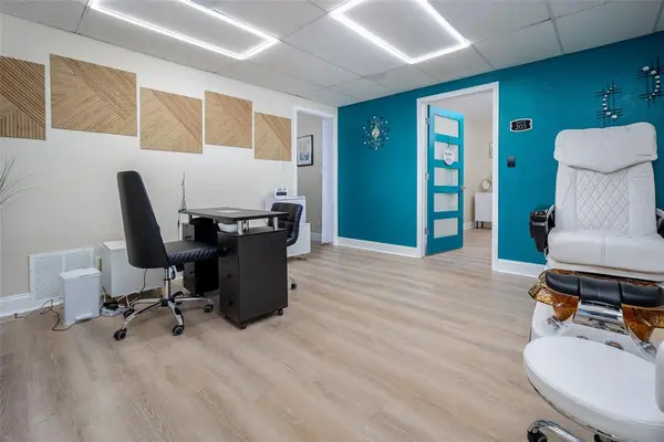 4500 N Lincoln BLVD, Oklahoma City, OK 73105
