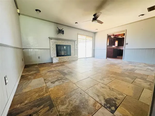 302 NE 60th ST, Oklahoma City, OK 73105