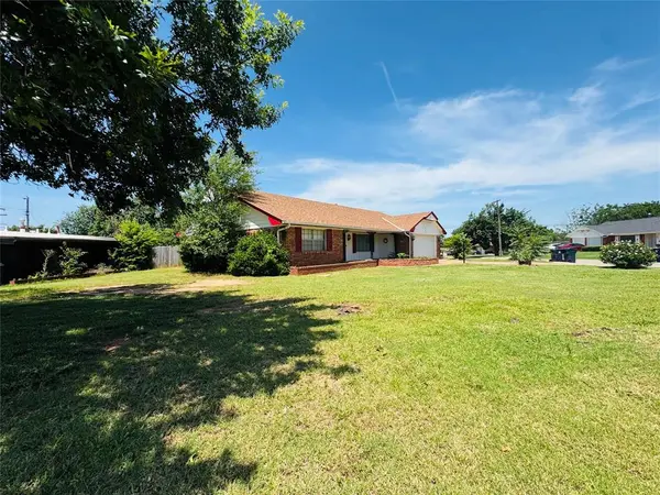 302 NE 60th ST, Oklahoma City, OK 73105