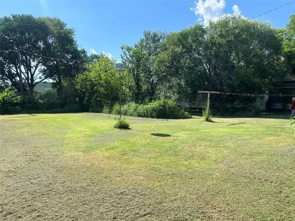 3208 Elm ST, Lamar, OK 74850
