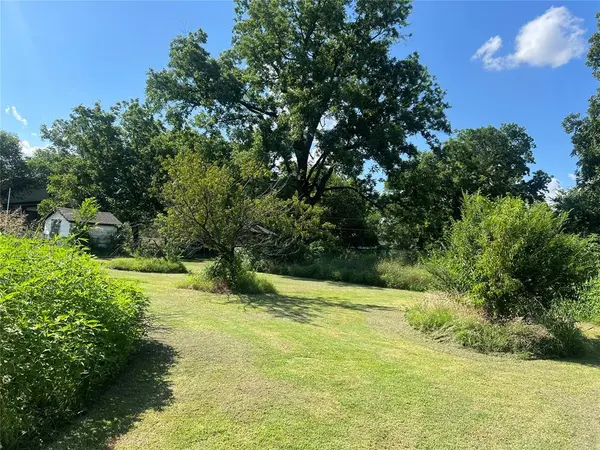 3208 Elm ST, Lamar, OK 74850