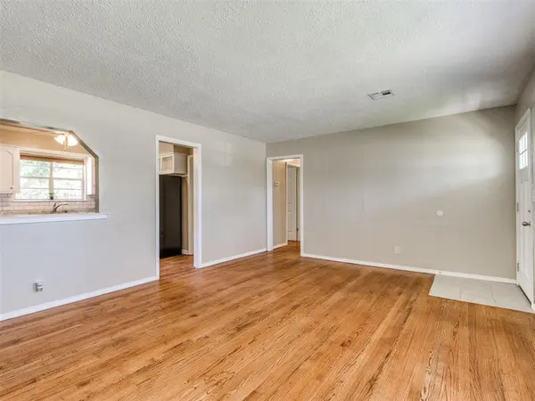 117 Asbill AVE, Yukon, OK 73099