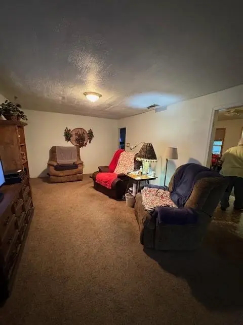 13228 N County Road 3400, Stratford, OK 74872