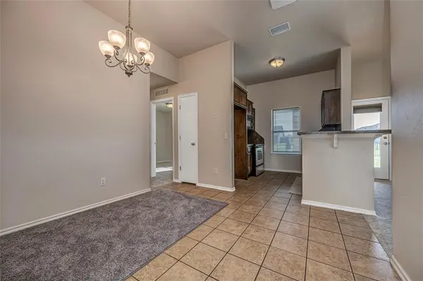 18828 Resto LN, Edmond, OK 73012