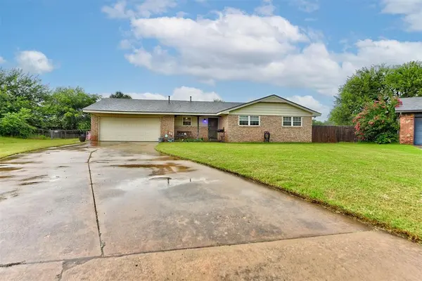 420 SW 24th ST, El Reno, OK 73036