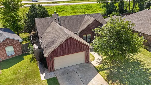 4836 Rocky RD, Yukon, OK 73099