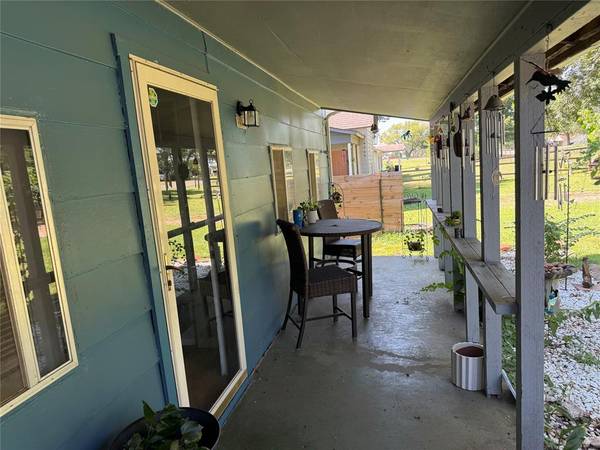 505 S 6th ST, Noble, OK 73068