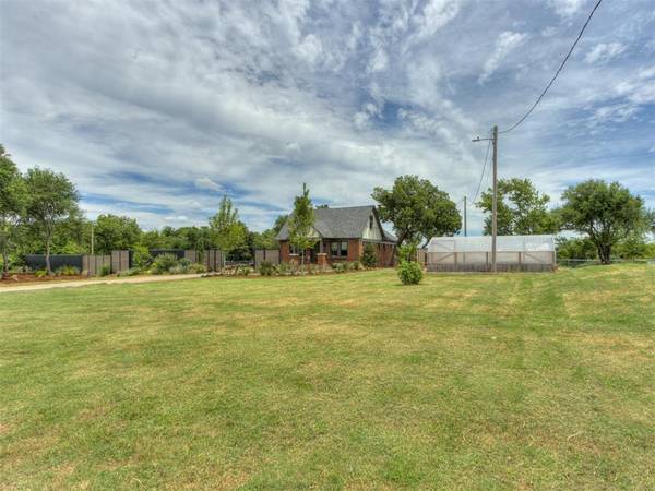 4140 N Lindsay AVE, Oklahoma City, OK 73105