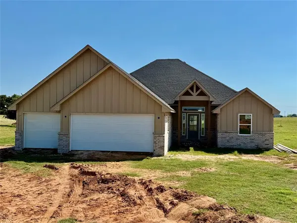 2449 Sierra CIR, Blanchard, OK 73010