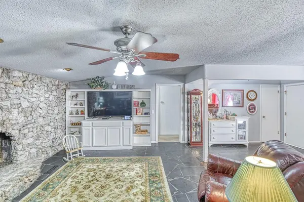 3129 N Timber AVE, Bethany, OK 73008