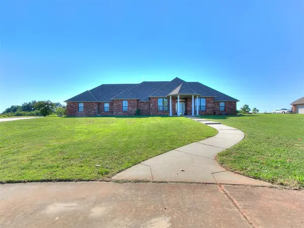 2600 Shoreline DR, Norman, OK 73026