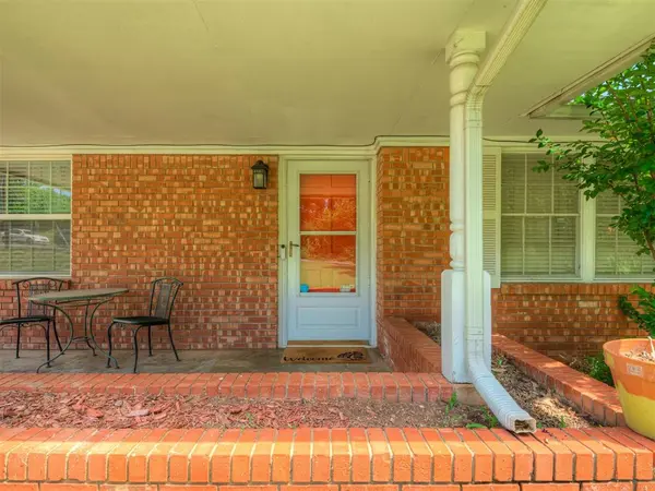 3205 E Maxwell DR, Forest Park, OK 73121