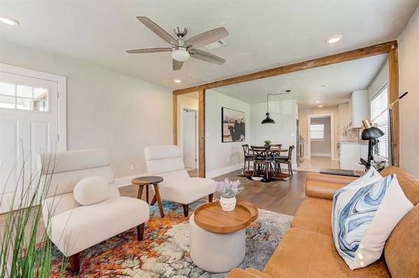 1909 N McKinley AVE, Oklahoma City, OK 73106