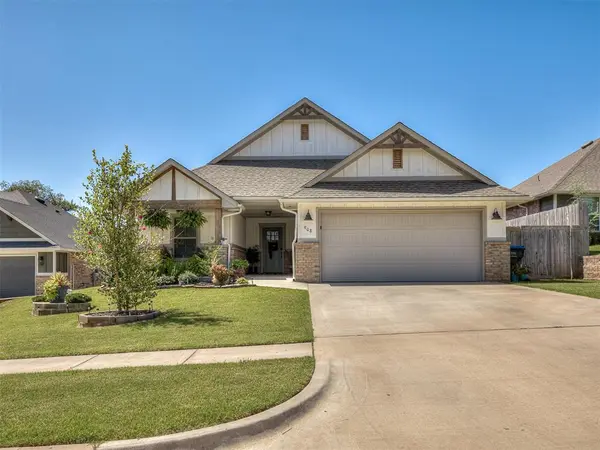 908 Dahlia LN, Noble, OK 73068