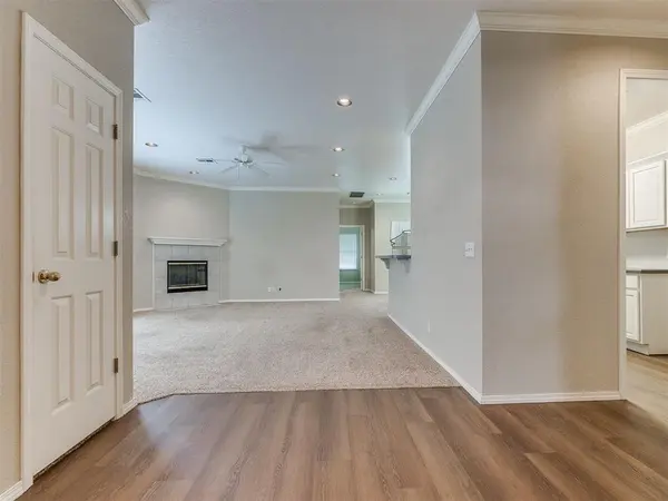 16024 Vintage CT, Edmond, OK 73013