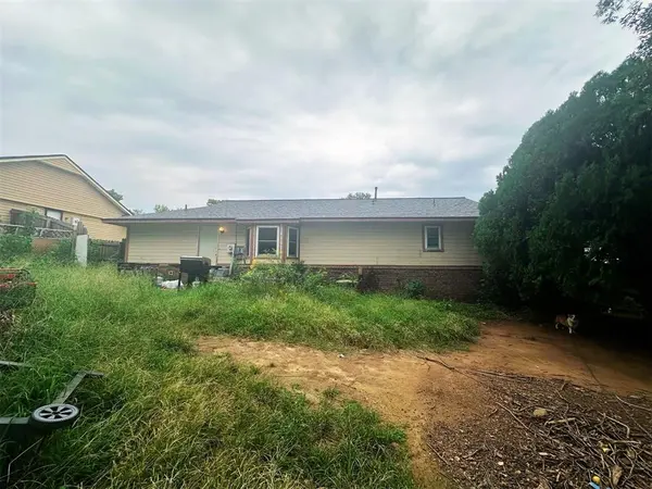 121 N Meigs ST, Fort Gibson, OK 74434