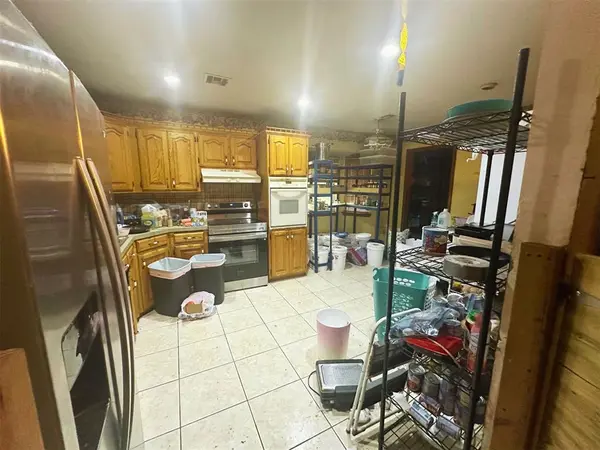 121 N Meigs ST, Fort Gibson, OK 74434
