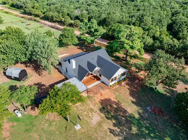 5875 W FORREST HILLS RD, Guthrie, OK 73044