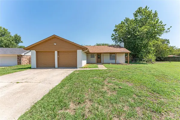 1934 Wilmington CT, Norman, OK 73071