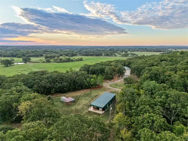 103163 N 3820 RD, Okemah, OK 74859