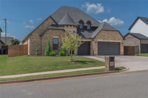 8908 NW 130th ST, Oklahoma City, OK 73142