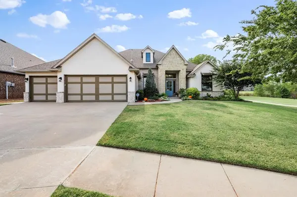 18621 Barcas RD, Edmond, OK 73012