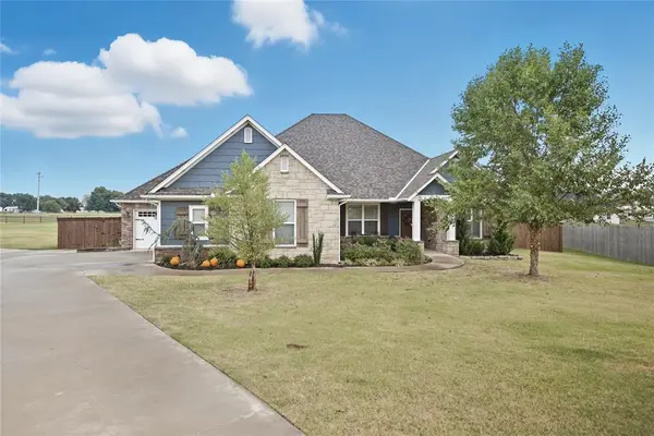 217 Shelby CIR, Goldsby, OK 73093
