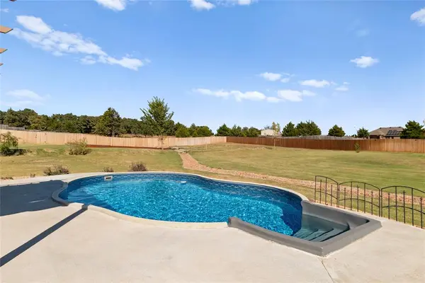20888 Forest Hill CT, Harrah, OK 73045