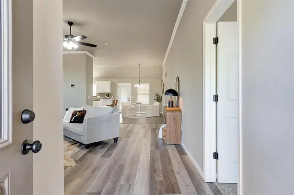 16304 Iron Ridge RD, Edmond, OK 73013