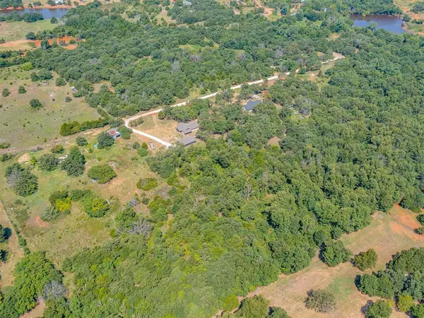 3 Lynch RD, Luther, OK 73054