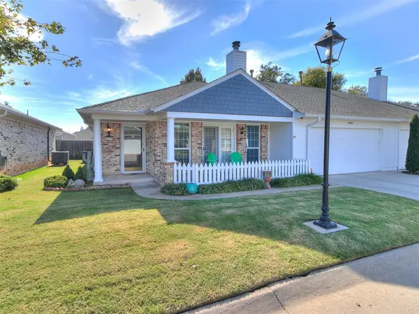 4239 Mariner DR, Yukon, OK 73099